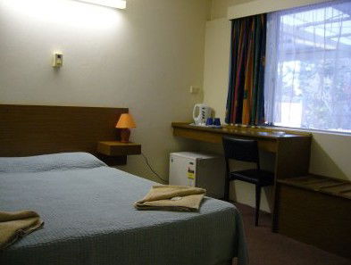 Beerburrum Motel Lodge & Cabins - Phillip Island Accommodation 2
