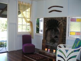 Avalon Noosa Farm Cottages - Phillip Island Accommodation 0
