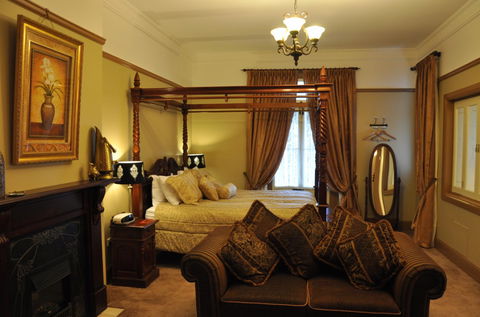 Bli Bli House Riverside Retreat  - Phillip Island Accommodation 5