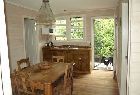 The Homestead Cabins Brogo - Phillip Island Accommodation 2