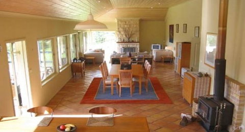 Away At Berry - Phillip Island Accommodation 3