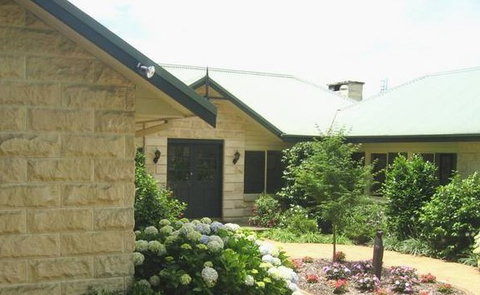 Away At Berry - Phillip Island Accommodation 4