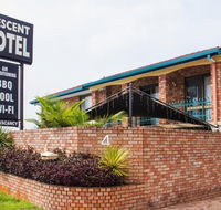 Crescent Motel