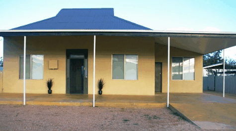 Art Mecca Holiday House - Phillip Island Accommodation 3