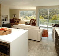The Peak at Thredbo - Phillip Island Accommodation