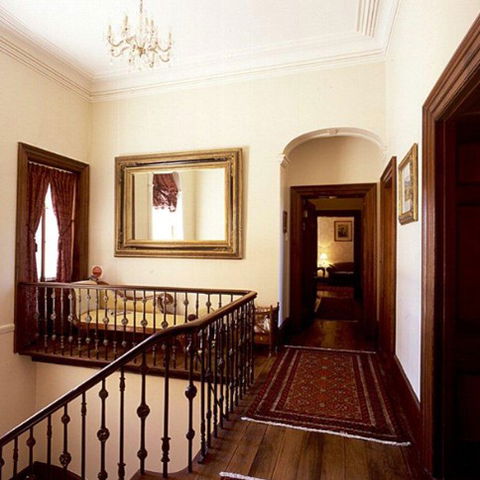 Mandelson's Of Goulburn - Phillip Island Accommodation 0