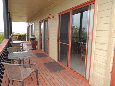 Avon View Stays - Phillip Island Accommodation 0