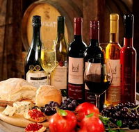 Cedar Creek Vineyard Cottages - Phillip Island Accommodation