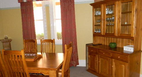 Chuck's Place - Phillip Island Accommodation 2