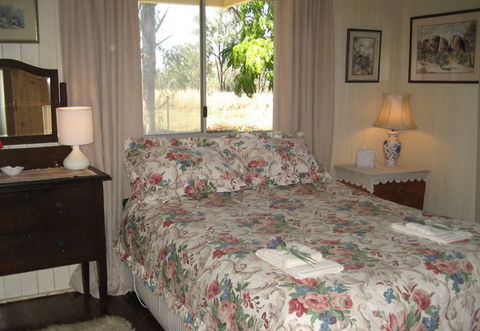Flag Springs Bush Retreat - Phillip Island Accommodation 4