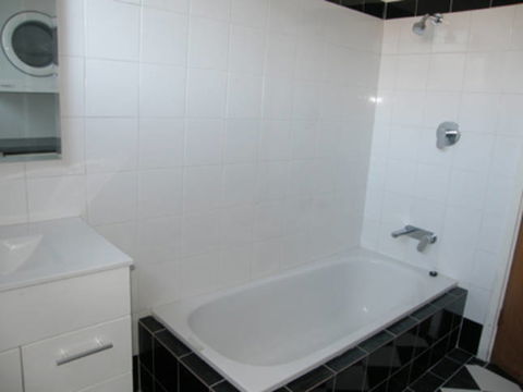 Adair Apartment - Phillip Island Accommodation 7