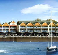 Quality Suites Crest Mandurah - Phillip Island Accommodation