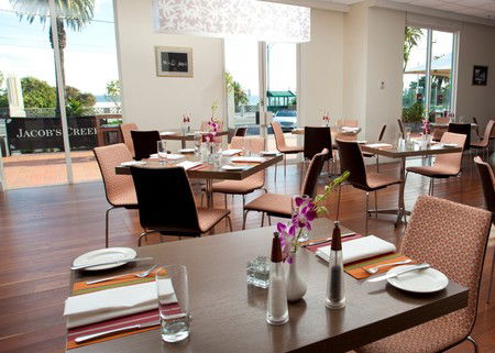 Novotel Melbourne St Kilda - Phillip Island Accommodation 3