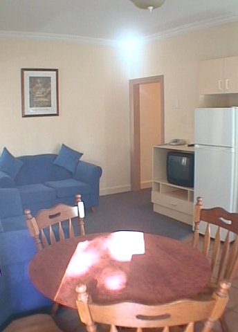 Hampton Court Apartments - Phillip Island Accommodation 2