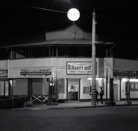 Burnett Hotel - Phillip Island Accommodation