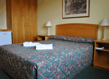Meadowbrook Hotel - Phillip Island Accommodation