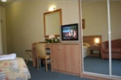 Rest Easy Motel - Phillip Island Accommodation 4