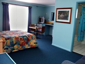 Central Motel Port Fairy - Phillip Island Accommodation 1