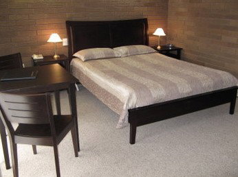 Port Fairy Motor Inn - Phillip Island Accommodation 0