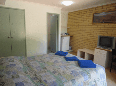 The Lodge Motel - Phillip Island Accommodation 2