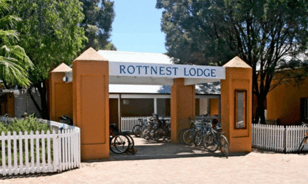  Phillip Island Accommodation