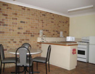 Crows Nest Motel - Phillip Island Accommodation 1