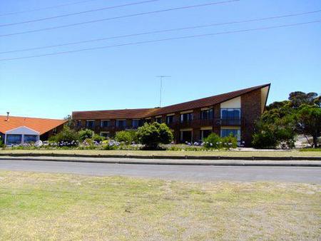 Comfort Inn Wisteria Lodge - Phillip Island Accommodation 0
