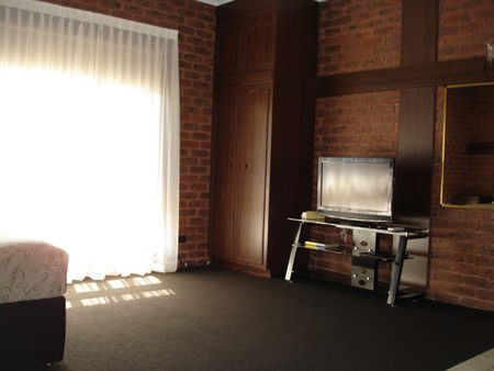 Albury Townhouse - Phillip Island Accommodation 1