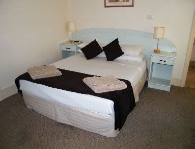 Grand Tasman Hotel - Phillip Island Accommodation 3