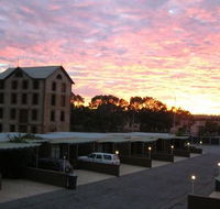 Old Mill Motel Dongara - Phillip Island Accommodation