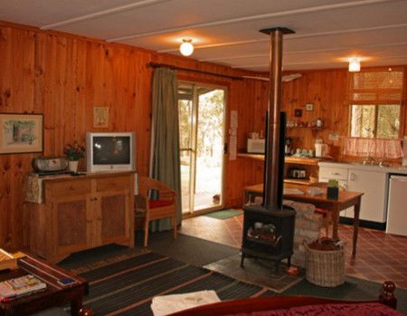 Balingup Heights Cedar Chalets - Phillip Island Accommodation 1