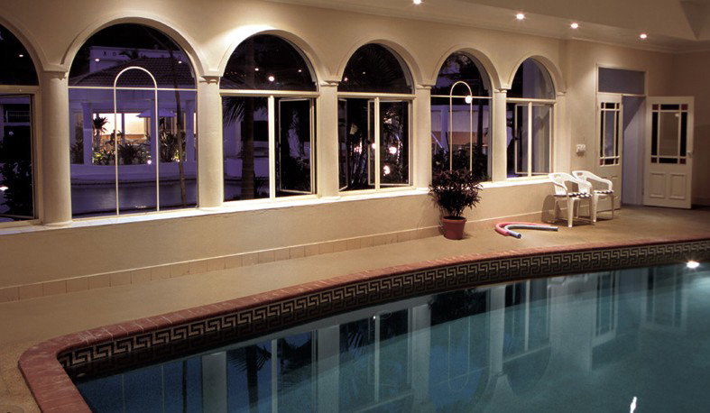 Ashmore QLD Phillip Island Accommodation