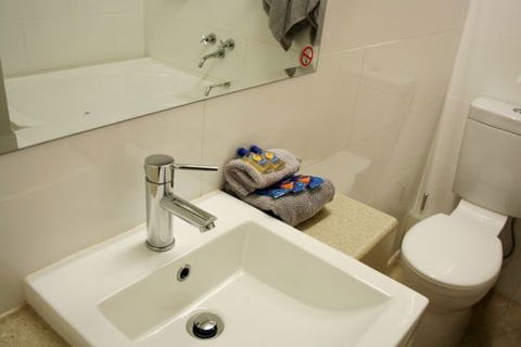 Bayview Motel Rosebud - Phillip Island Accommodation 8