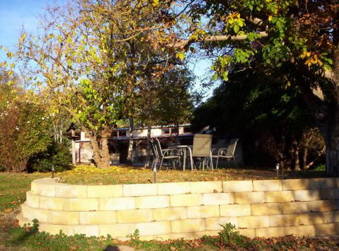 Colonial Motel Omeo - Phillip Island Accommodation 7