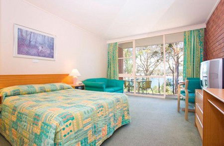 Bay Waters - Phillip Island Accommodation 0