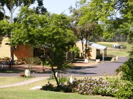 Helidon Natural Springs Spa Resort Motel - Phillip Island Accommodation