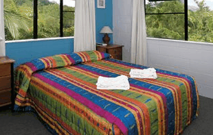 Castaways Trinity Beach - Phillip Island Accommodation