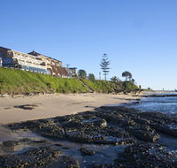 Oceanfront Motel - Phillip Island Accommodation