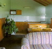 Baudins - Phillip Island Accommodation