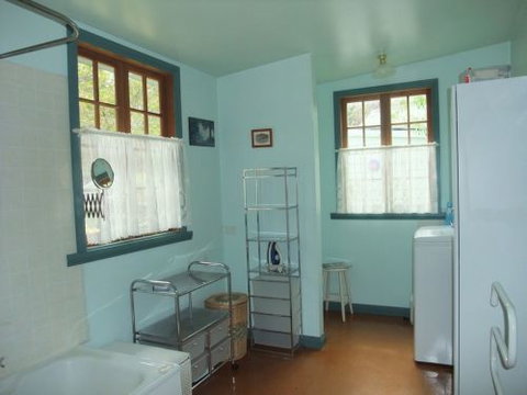 VARUNA - Phillip Island Accommodation 8