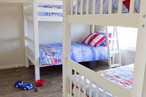 Coral Sands Luxury Beach House - Phillip Island Accommodation 5