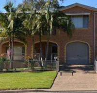 Tomakin Beach House - Phillip Island Accommodation