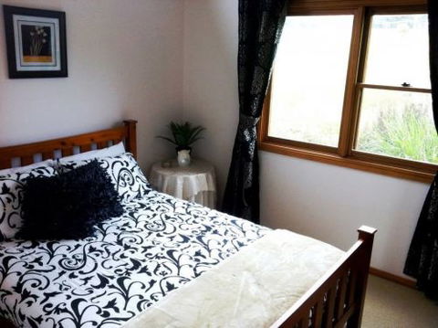 Milton Country Retreat - Phillip Island Accommodation 2