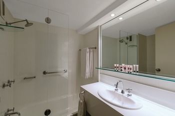 Travelodge Newcastle - Phillip Island Accommodation 1