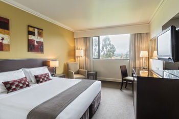 Novotel Sydney Norwest - Phillip Island Accommodation 7