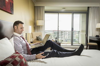 Novotel Sydney Norwest - Phillip Island Accommodation 9
