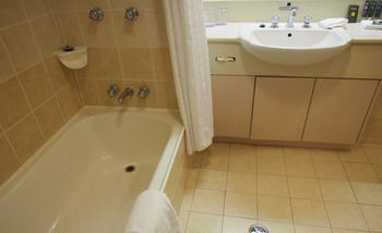 Novotel Sydney Norwest - Phillip Island Accommodation 28