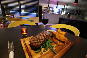 Ibis Newcastle - Phillip Island Accommodation 9