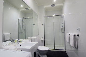 Buckingham International Serviced Apartments - Phillip Island Accommodation 9