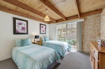 Bungunyah Apartments - Phillip Island Accommodation 19